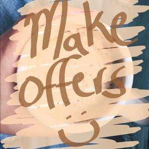 MAKE AN OFFER! 💕💃🏻🙋🏻